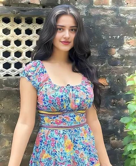 Aarohi — VVIP Escort Mumbai, Age 23